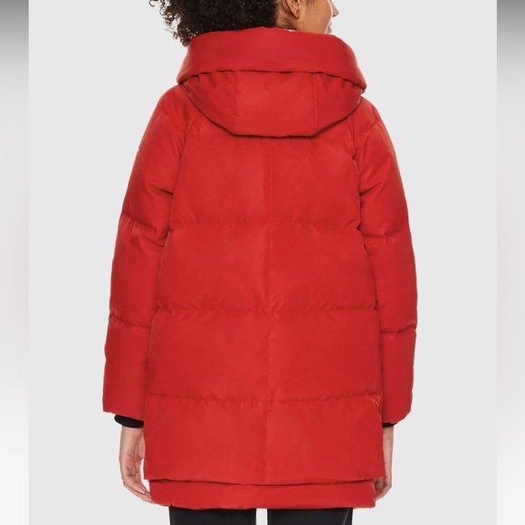 OROLAY NWT XS in red S in black - Picture 3 of 4